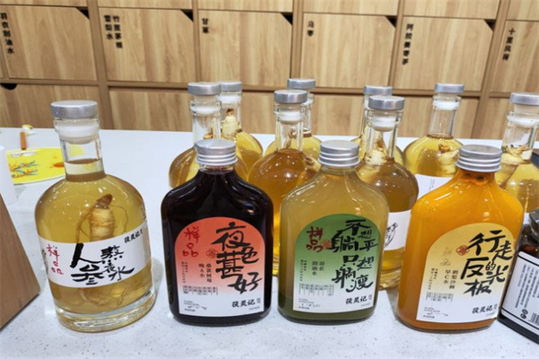 茯灵记养生茶饮加盟费