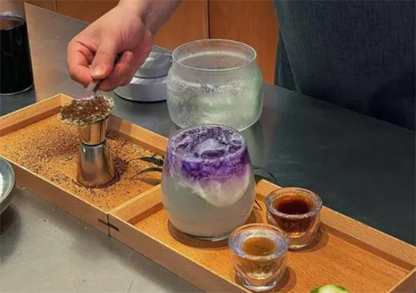 新中式茶饮加盟