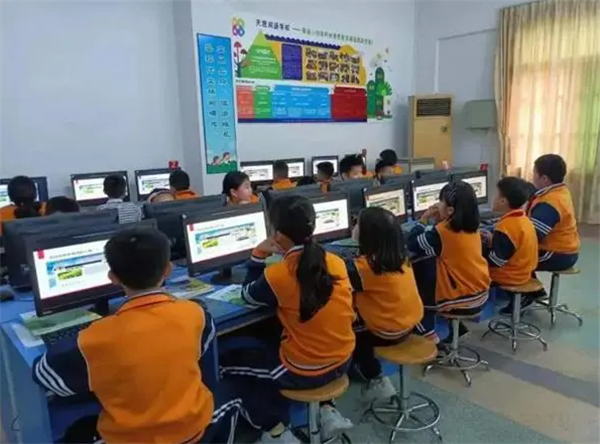 乐意学ai智能教育