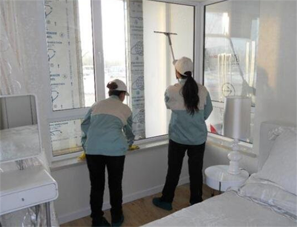 小雨家政公司加盟