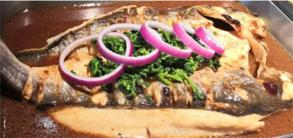 鱼你告白:一家专做脆皮烤鱼的独特风味餐厅