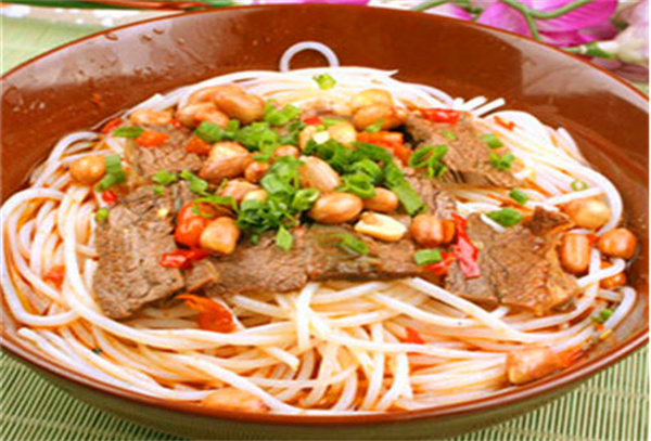 阿臻米粉加盟费