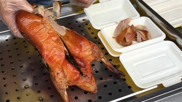 老北京果木烤鸭加盟