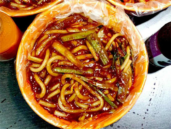 阿臻米粉加盟费