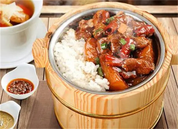 勇大厨木桶饭