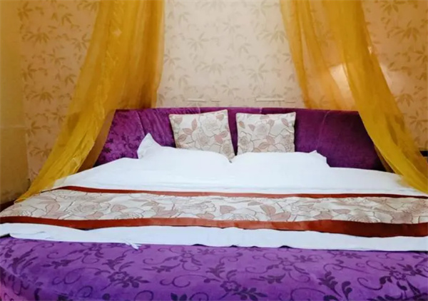 嗨主题酒店加盟