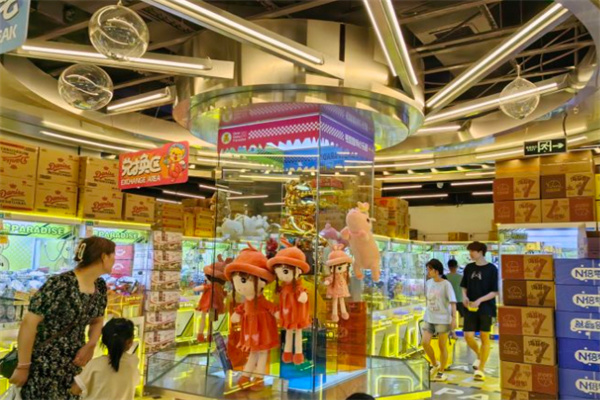 熊娃娃嗨心乐园加盟