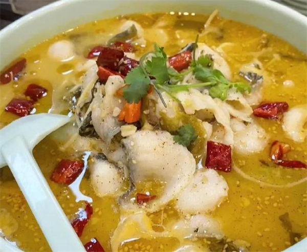 嘟嘟红唇酸菜鱼加盟费