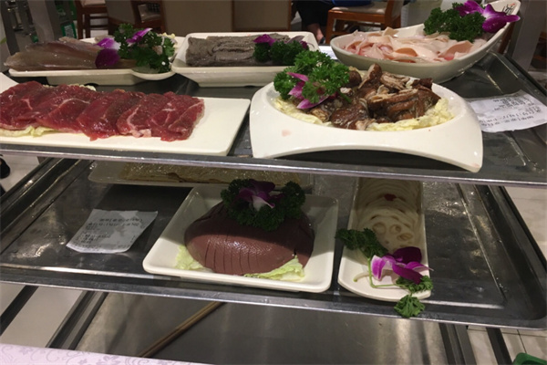 芈重山火锅加盟