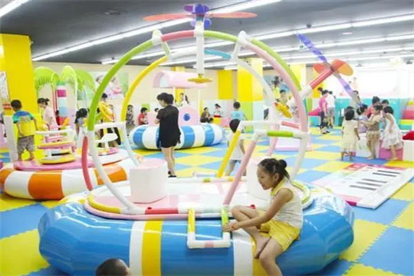 大型儿童乐园加盟