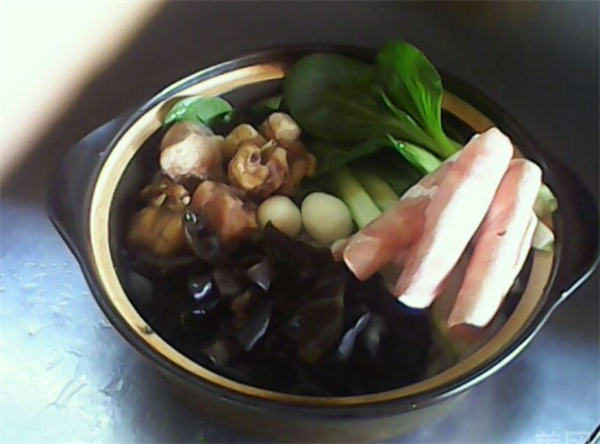 小俩口黄焖鸡加盟