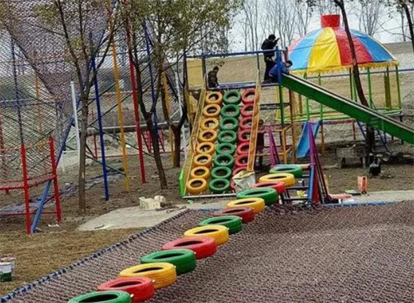 儿童拓展训练营