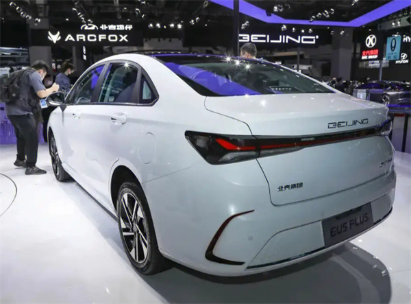 新能源电动汽车加盟