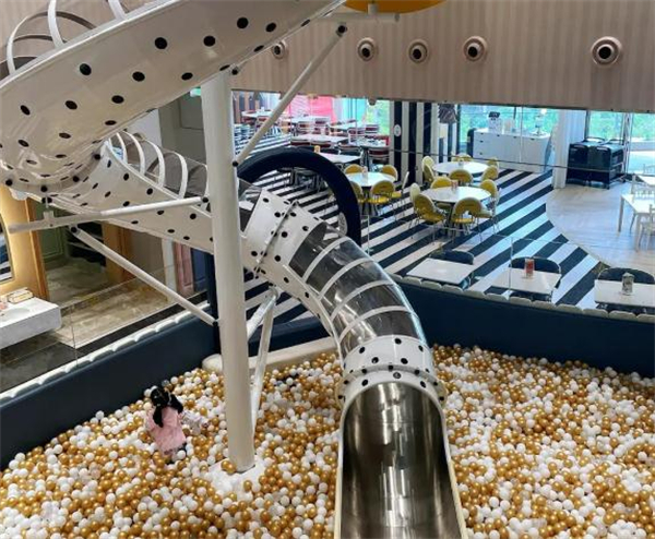 奈儿宝儿童乐园加盟