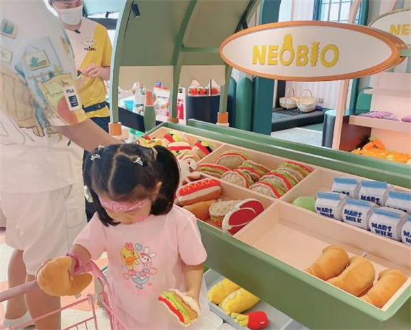 奈儿宝儿童乐园加盟