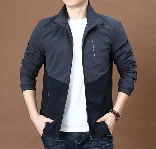 cf白鲨男装店加盟