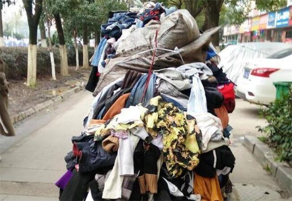 废旧衣服回收加盟