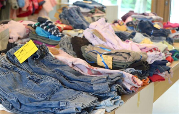 废旧衣服回收加盟