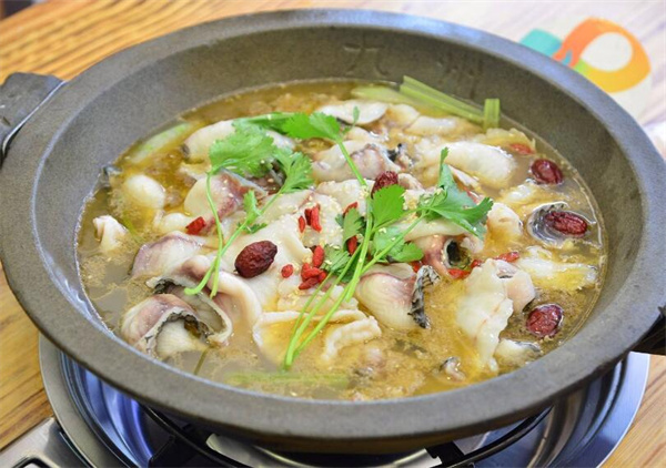 俏渔情蒸汽石锅鱼加盟