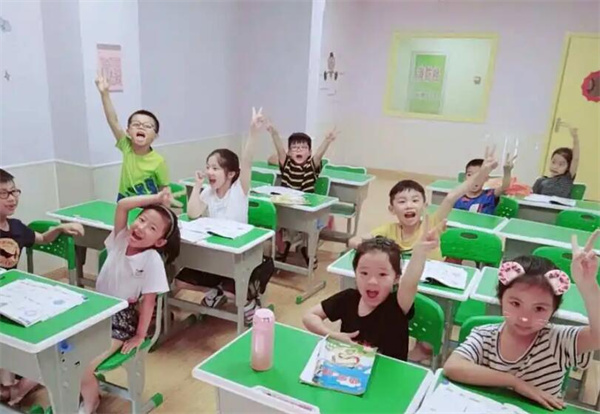 东方金字塔识字加盟