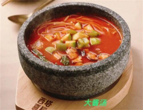 西塔喜稻石锅拌饭加盟