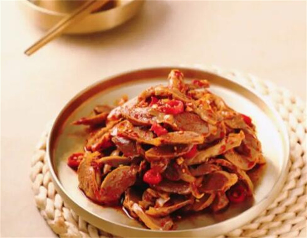 西塔喜稻石锅拌饭加盟