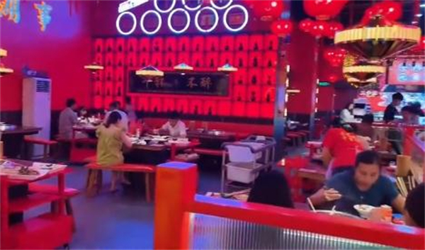 二当家牛肉串串加盟