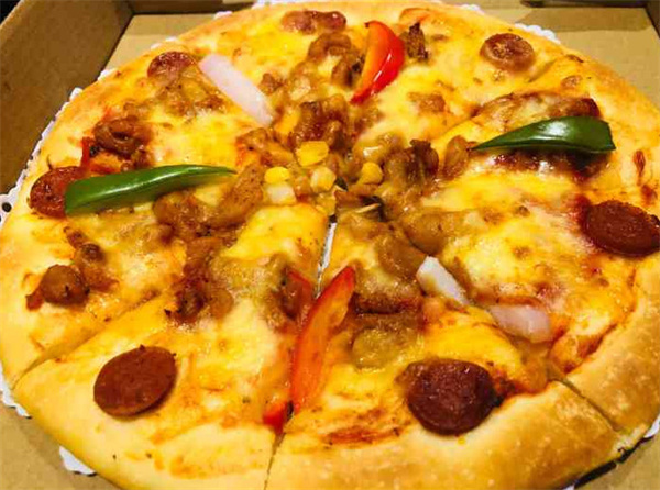 驼手记9.9手工披萨加盟