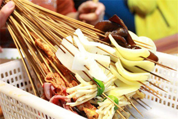 辣一世红旗串串加盟