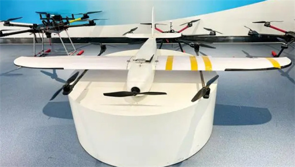 青少年无人机培训加盟