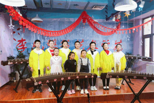 翔威艺术学苑加盟