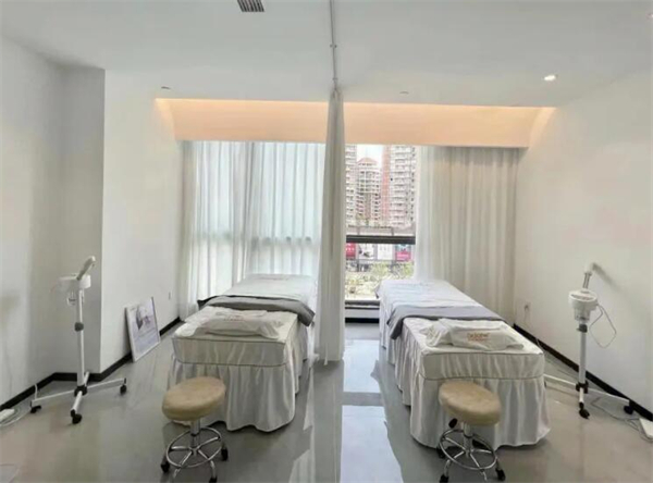 吉丽小美祛斑加盟