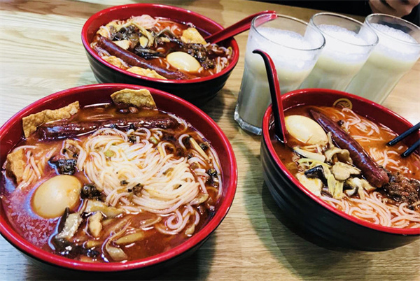 胖胖螺螺蛳粉加盟费