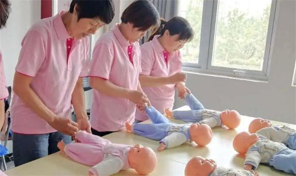 月嫂家政公司加盟