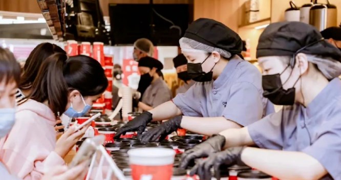 霸王茶姬加盟费多少钱？霸王茶姬加盟费用明细一览！