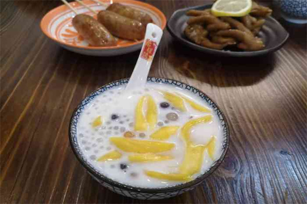 黎耀阳财神糖水铺