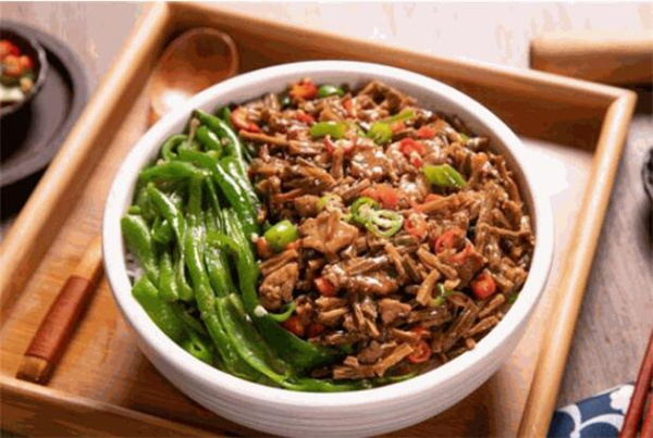 耿大叔擂椒盖码饭加盟费