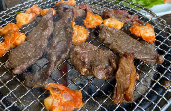 炉中炉泥炉烤肉加盟