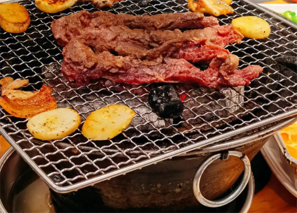 炉中炉泥炉烤肉加盟