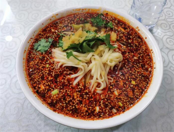 宋长江麻辣面