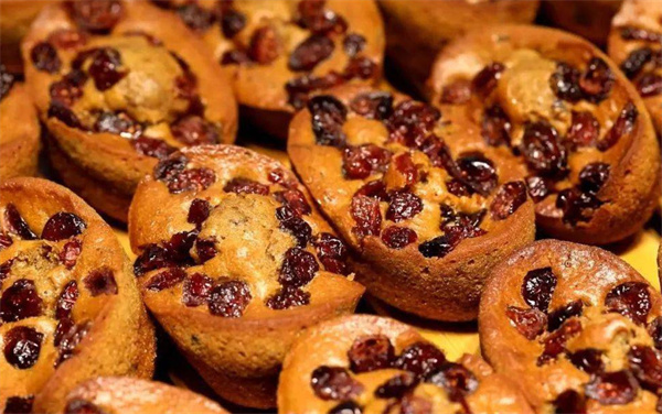 曹记多宝枣糕加盟