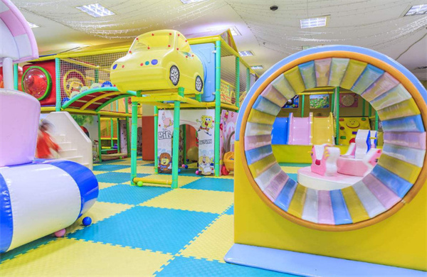 爱智艺儿童乐园加盟