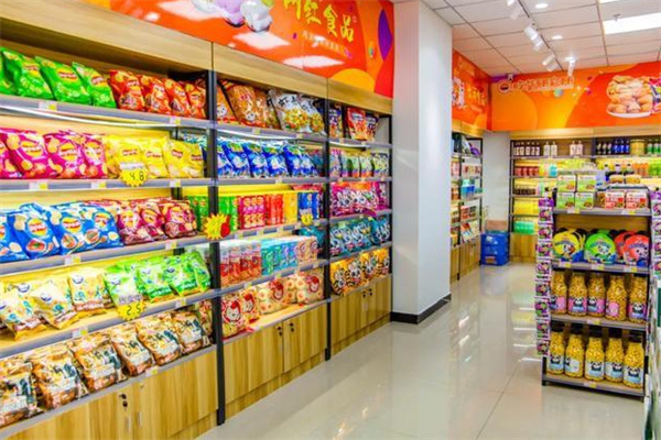 吃货基地零食超市加盟