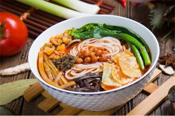 嘬螺螺蛳粉加盟