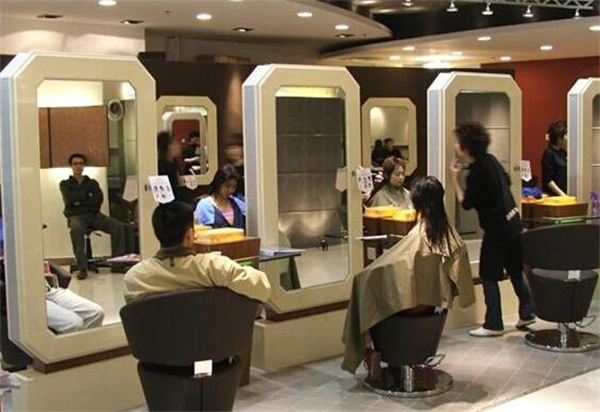 佐宣美容美发加盟