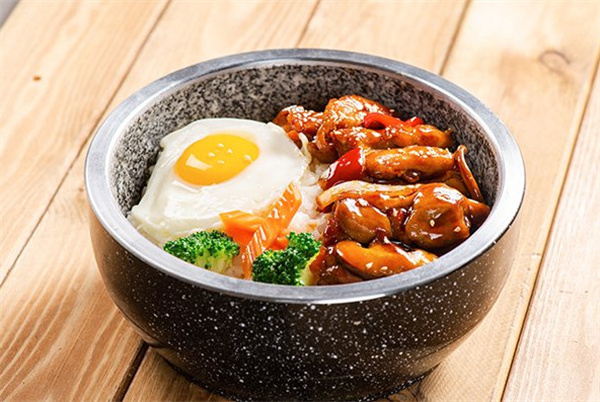 米庄拌饭馆加盟