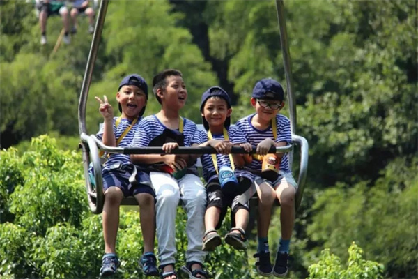 成长营地教育加盟