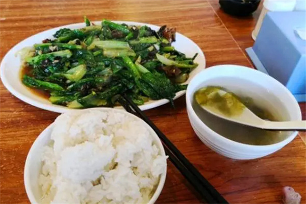 饭当家大食堂加盟