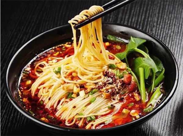 重庆小面加盟费大概多少钱？