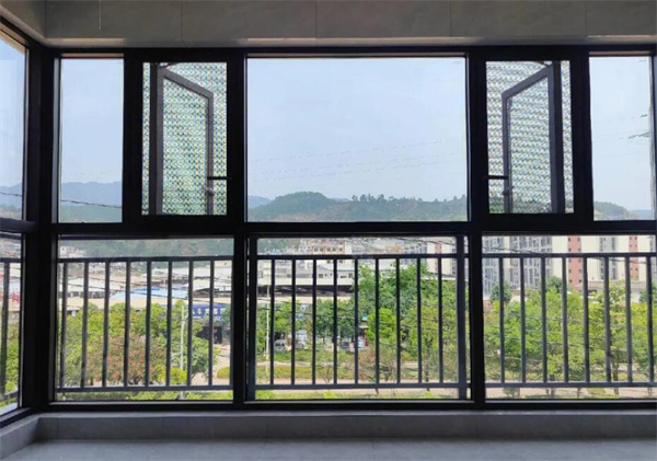 中铝铝材断桥门窗价格需要多少钱？